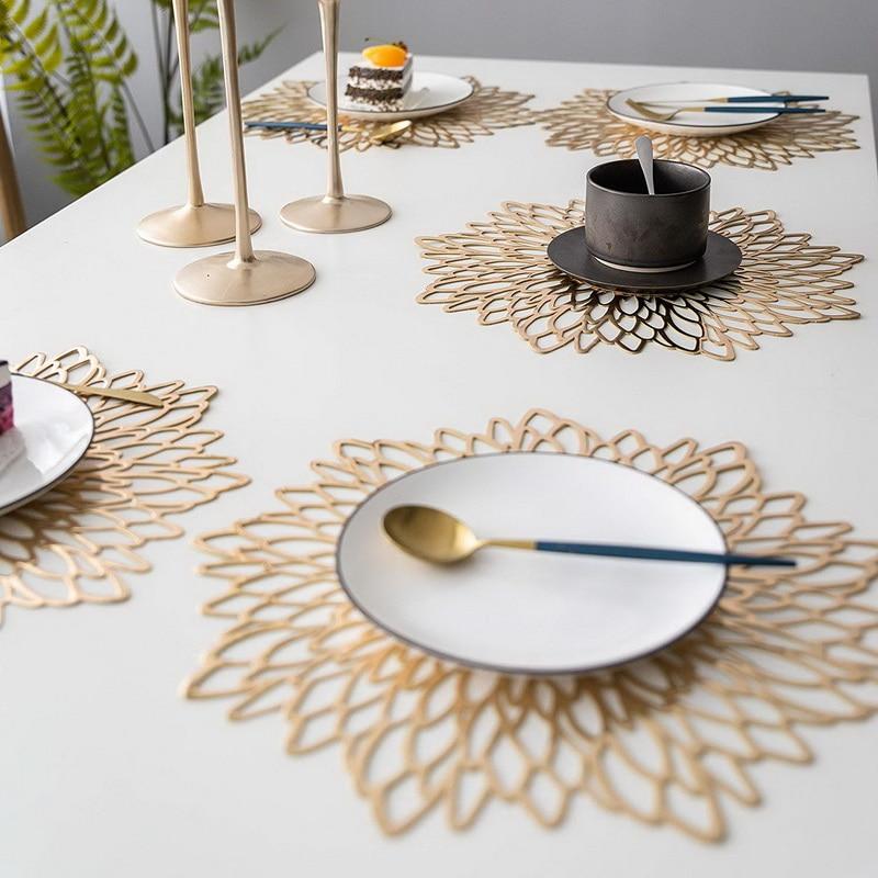 Classic Gold Placemat By Tilly - Image 3