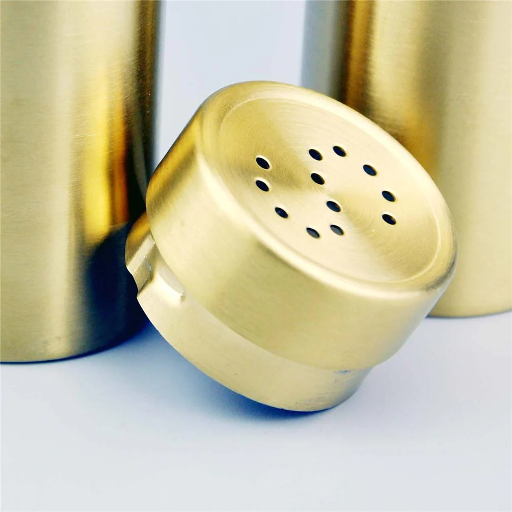 Salt and Pepper Shakers - Image 4